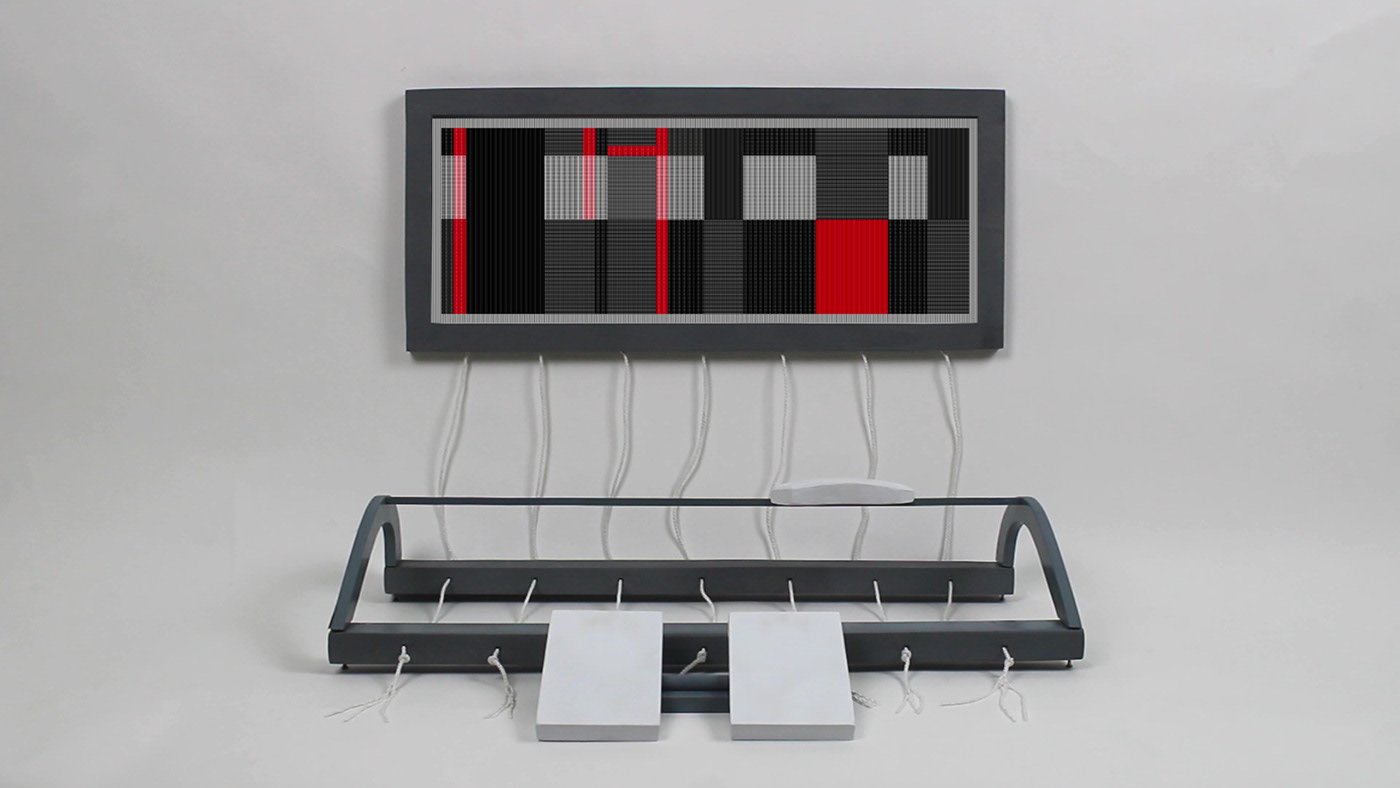 inquadratura frontale del telaio interattivo con pattern 4 rappresentato sullo schermo